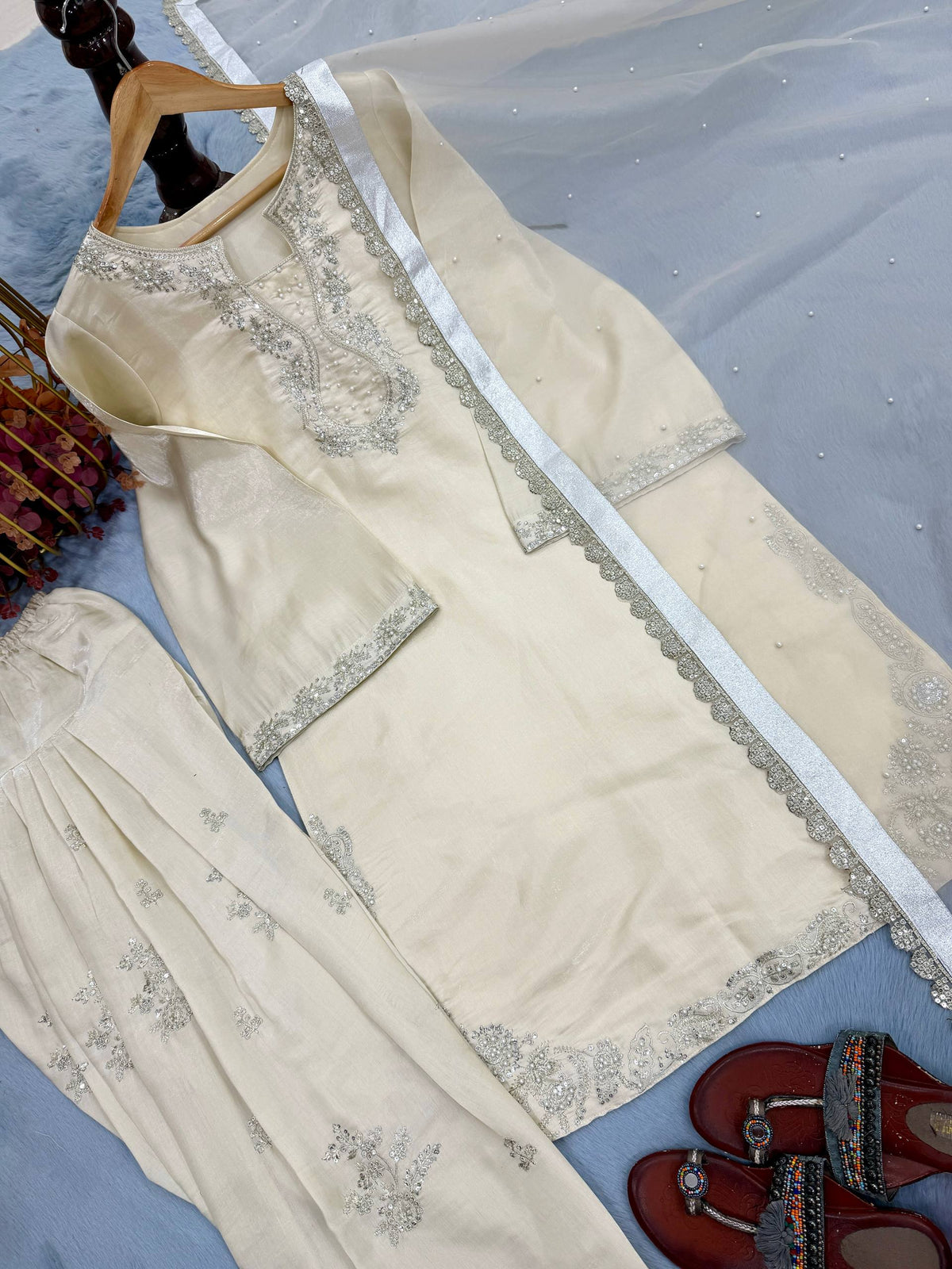 Cream Silk Blend Embroidered Kurta Farshi Salwar Set with Organza Dupatta