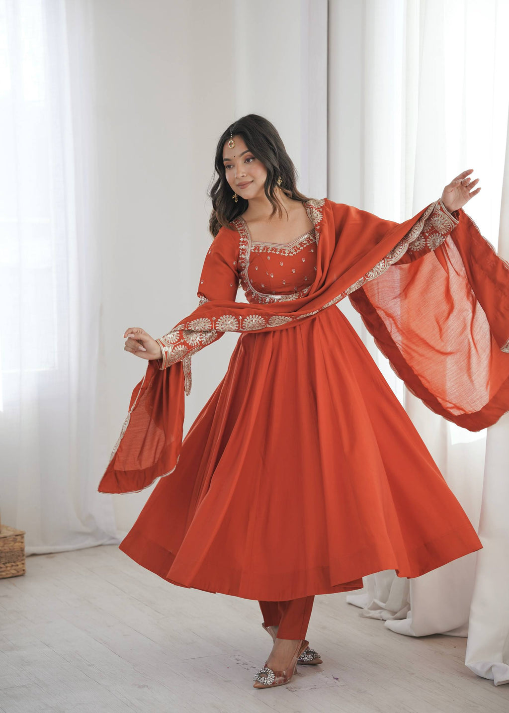Aura of Amber Fully Flared Anarkali Suit
