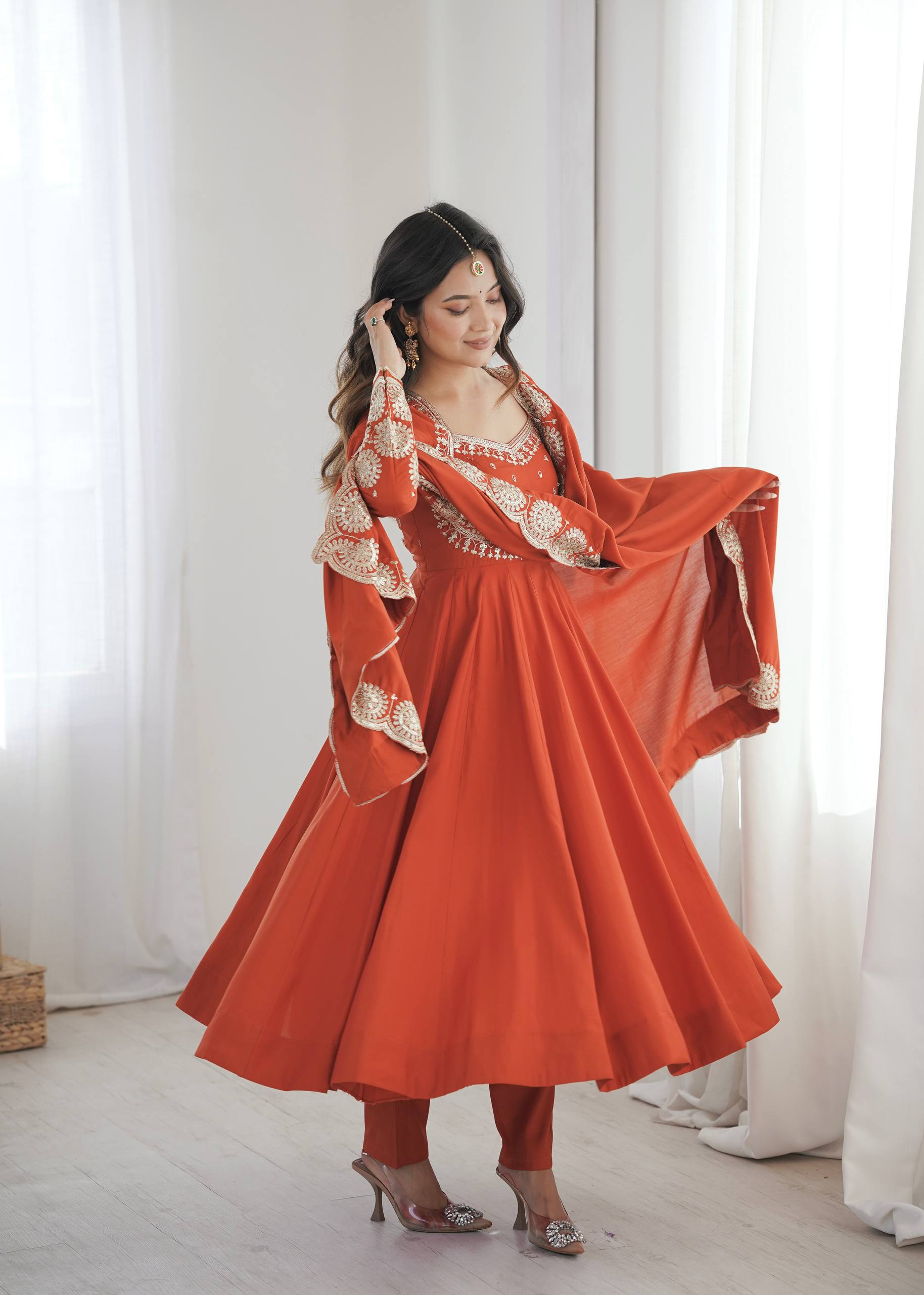 Aura of Amber Fully Flared Anarkali Suit