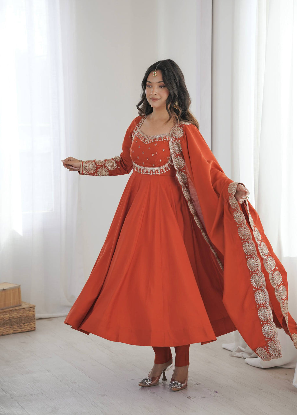 Aura of Amber Fully Flared Anarkali Suit
