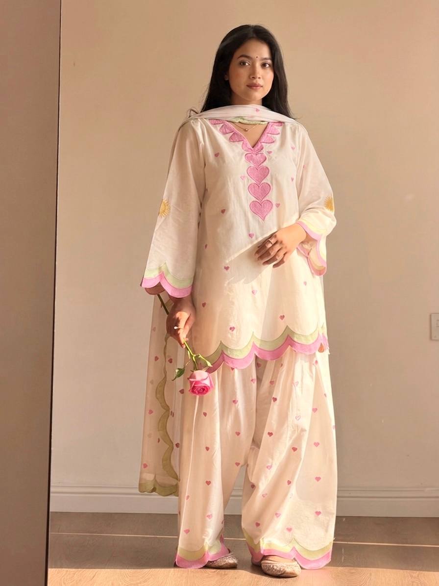 White Mal Chanderi Cotton Embroidered Farshi Salwar Suit Set with Scalloped Dupatta