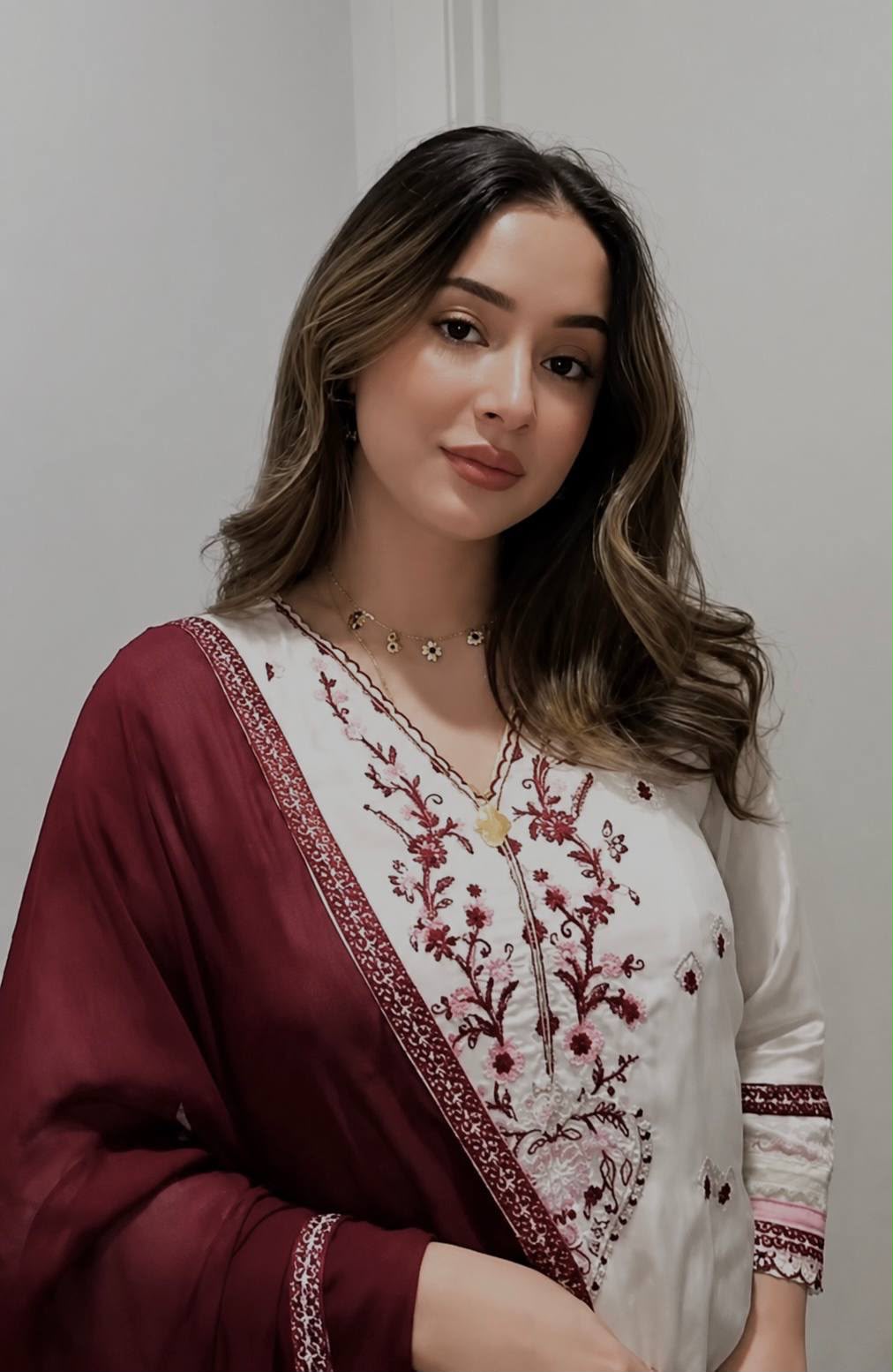 The Minimalist Ethnic Set