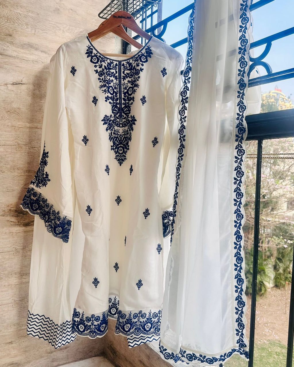 New Designer Party Wear Look Pure Rayon Cotton Top & Farshi Palazzo With Dupatta Set
